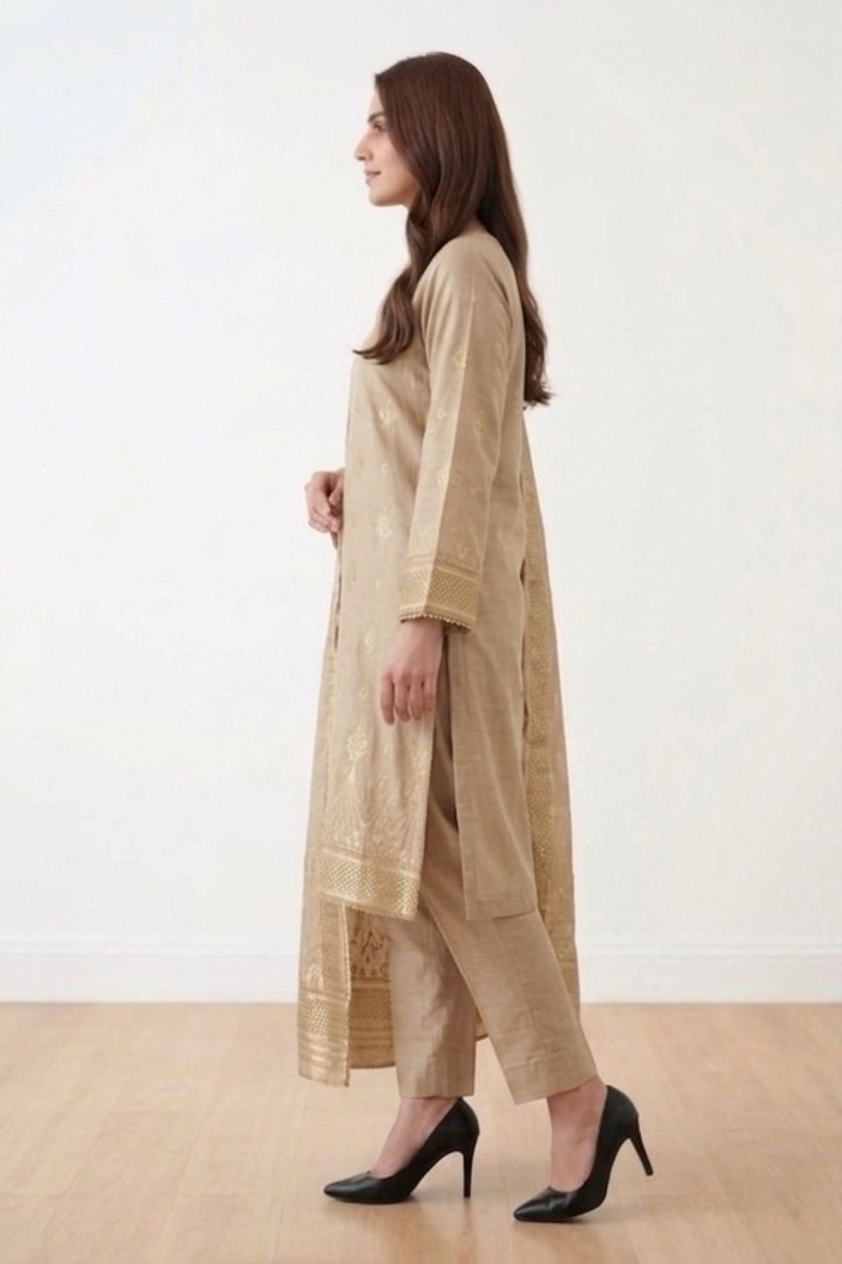 Biege-Jacquard-3 Piece