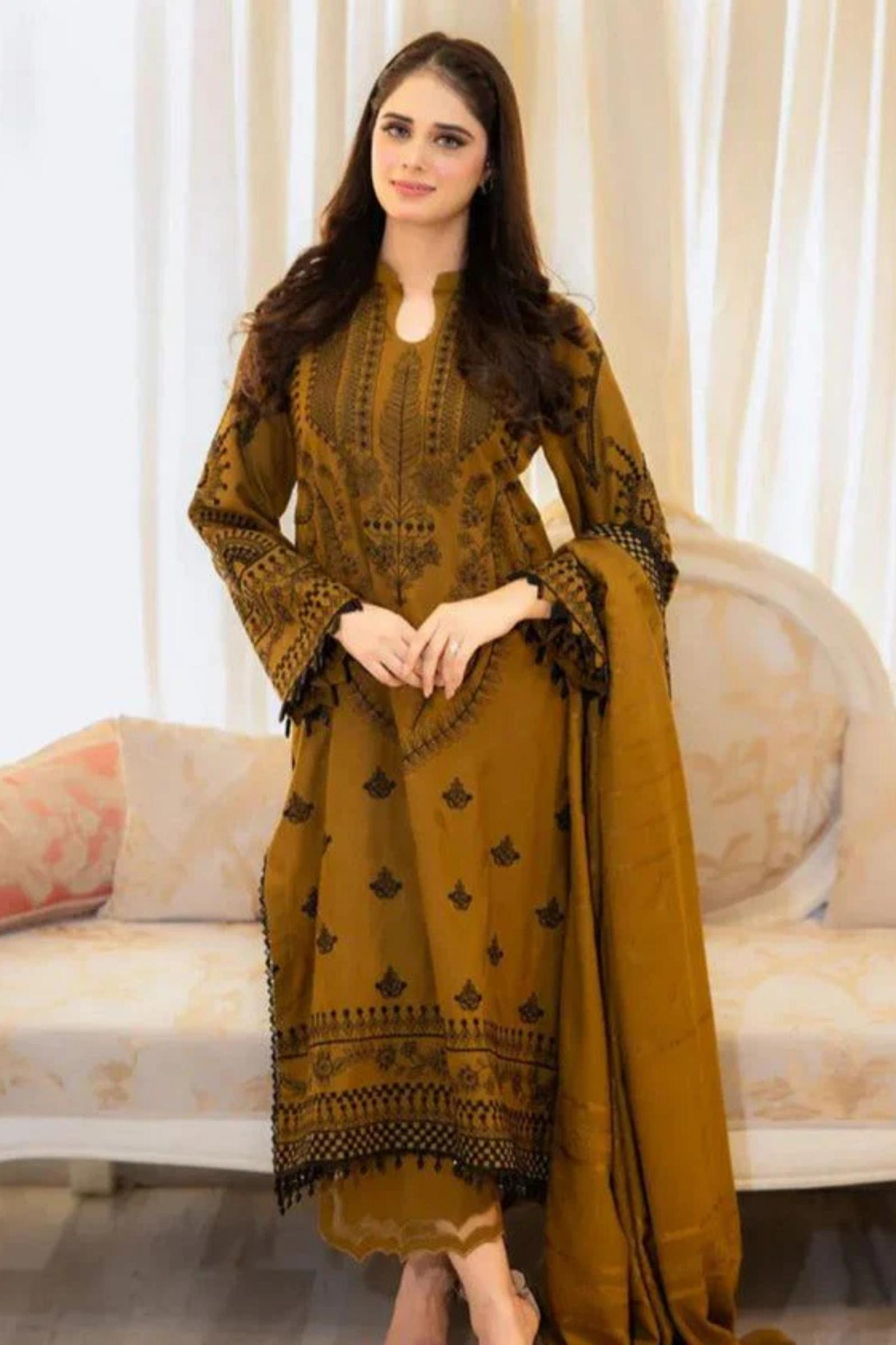 BAROQUE 3PC Lawn embroidered with Bamber embroidered Dupatta-6018