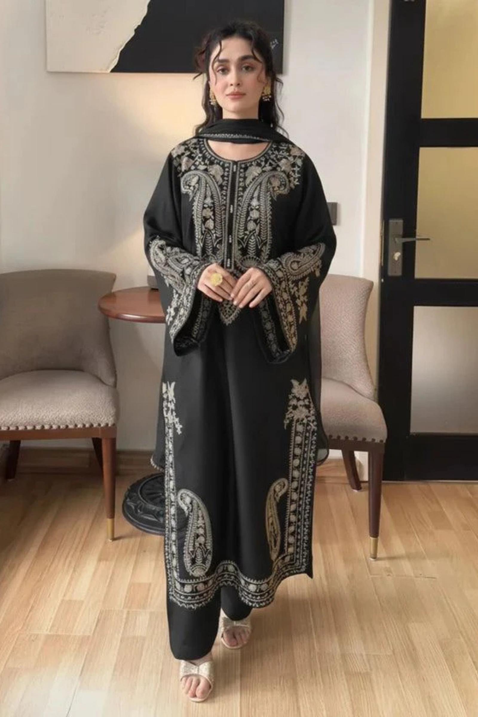 Afreen 3PC Lawn Embroidered with Chiffon Dupatta-6019