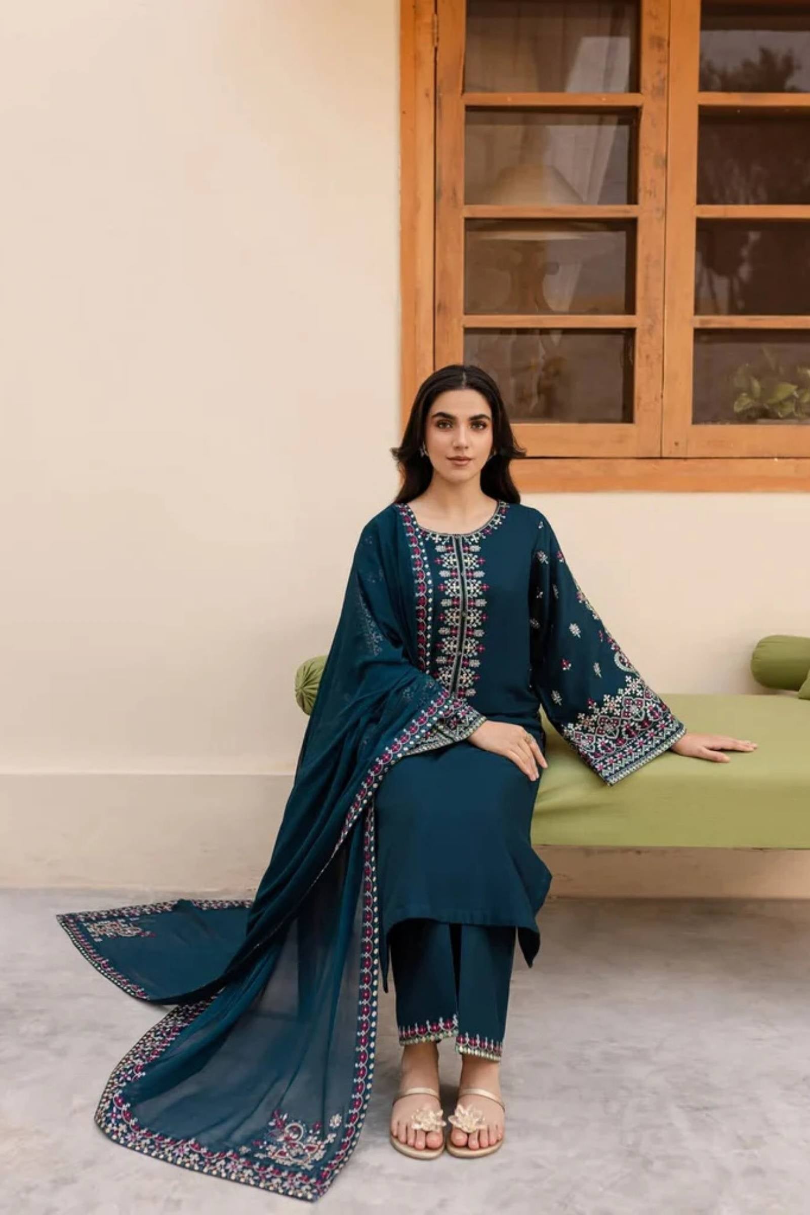 AZURE 3PC Lawn Embroidered with Ready Chiffon Dupatta-6020